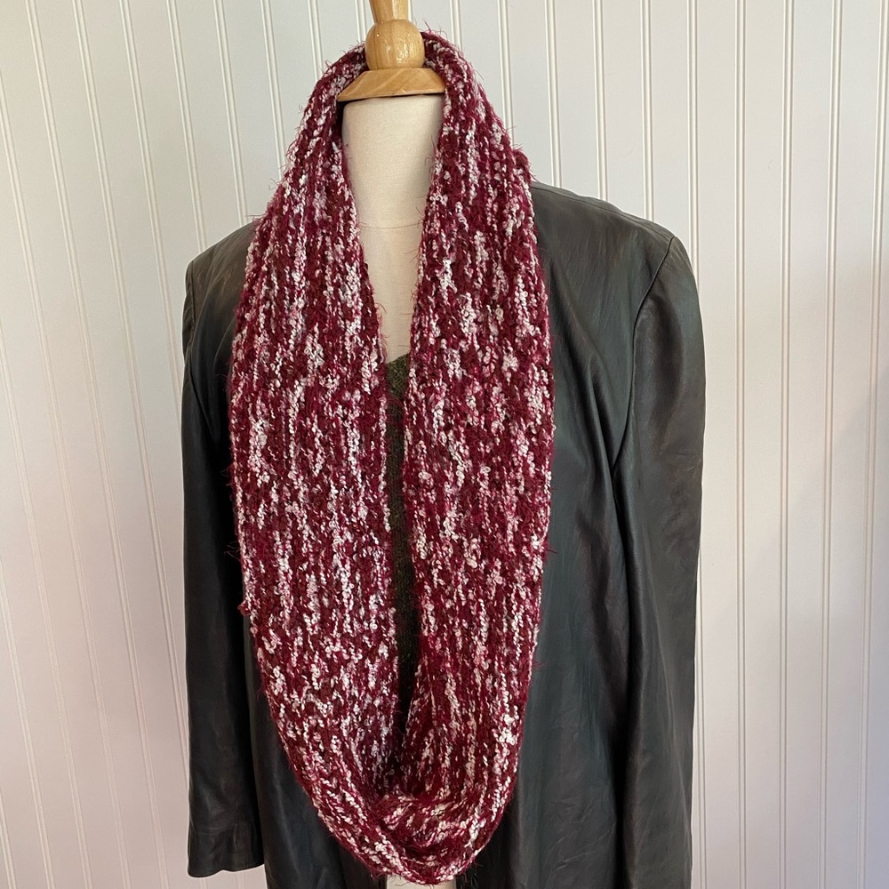 lulla collection by Bindya infinity scarf - Picture 2 of 9